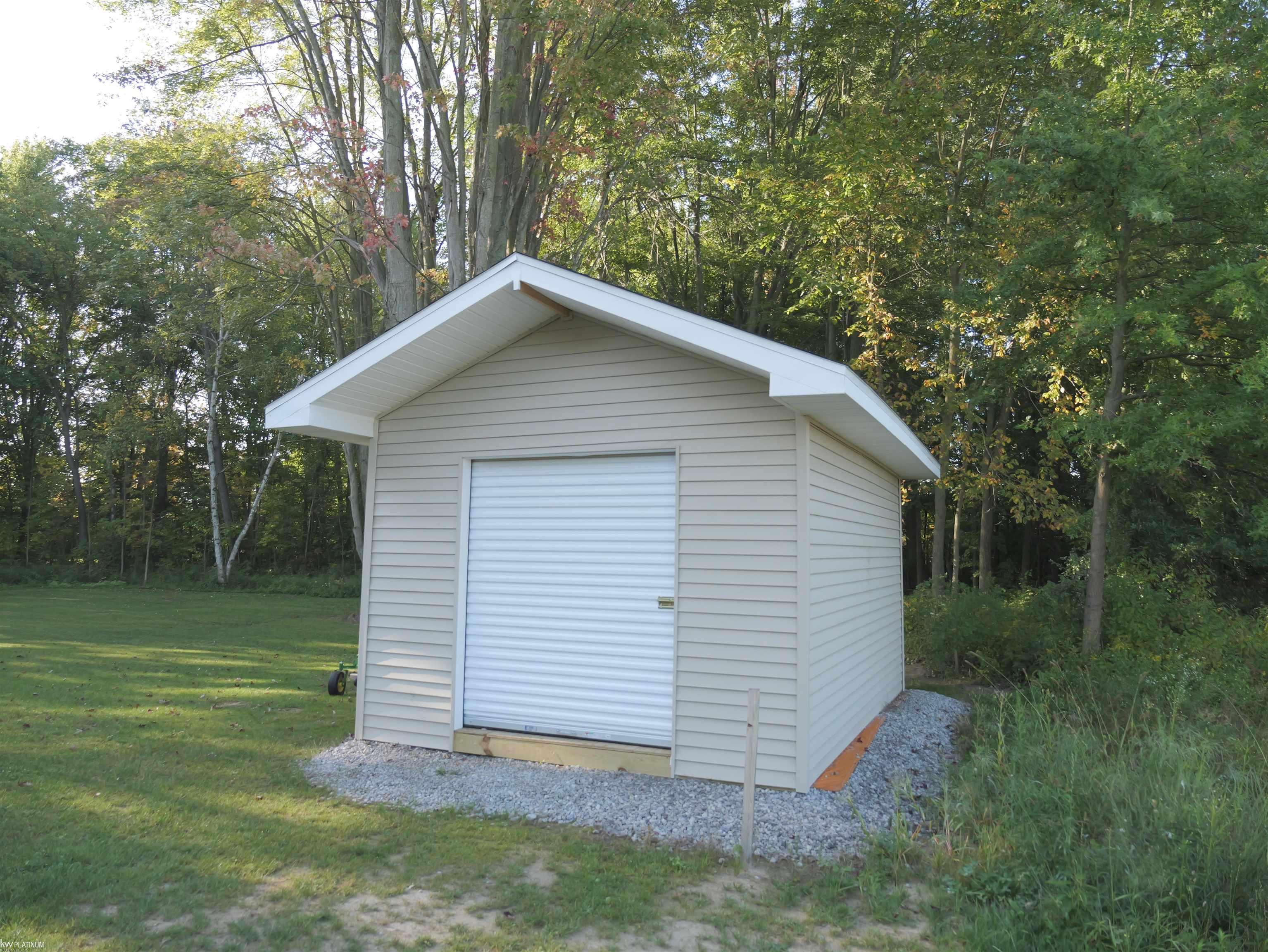 8097 Adair Road Casco, MI 48064 - Photo 4 of 17