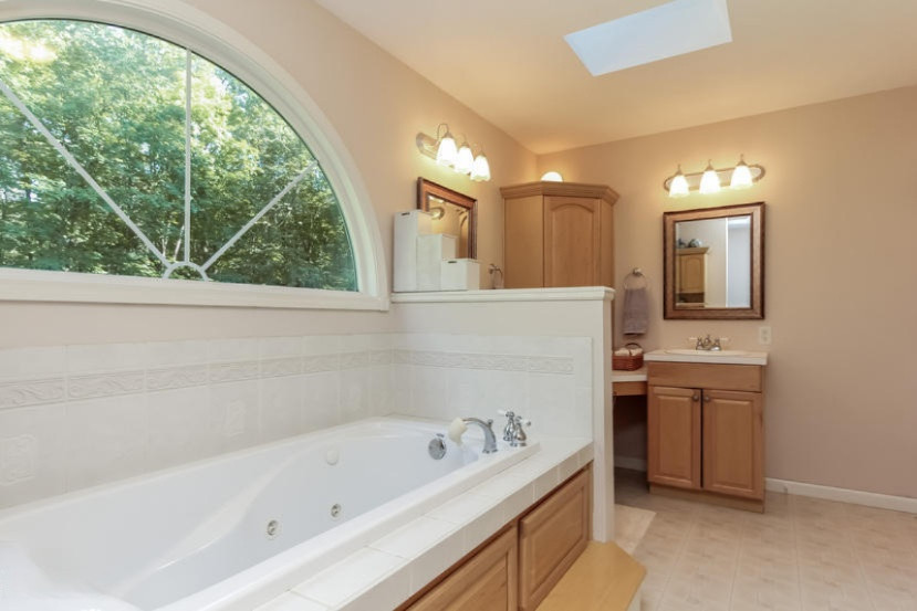 12919 Finkbeiner Road Middleville, MI 49333 - Photo 19 of 40 19-Master Bathroom