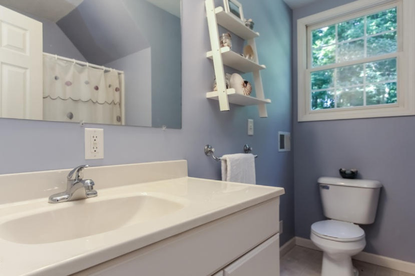 12919 Finkbeiner Road Middleville, MI 49333 - Photo 23 of 40 23-Bathroom