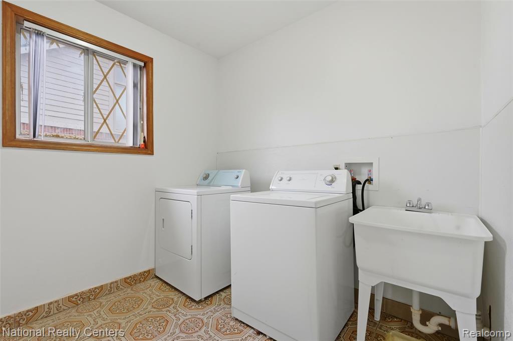 37625 Ryan Road Sterling Heights, MI 48310 - Photo 26 of 30