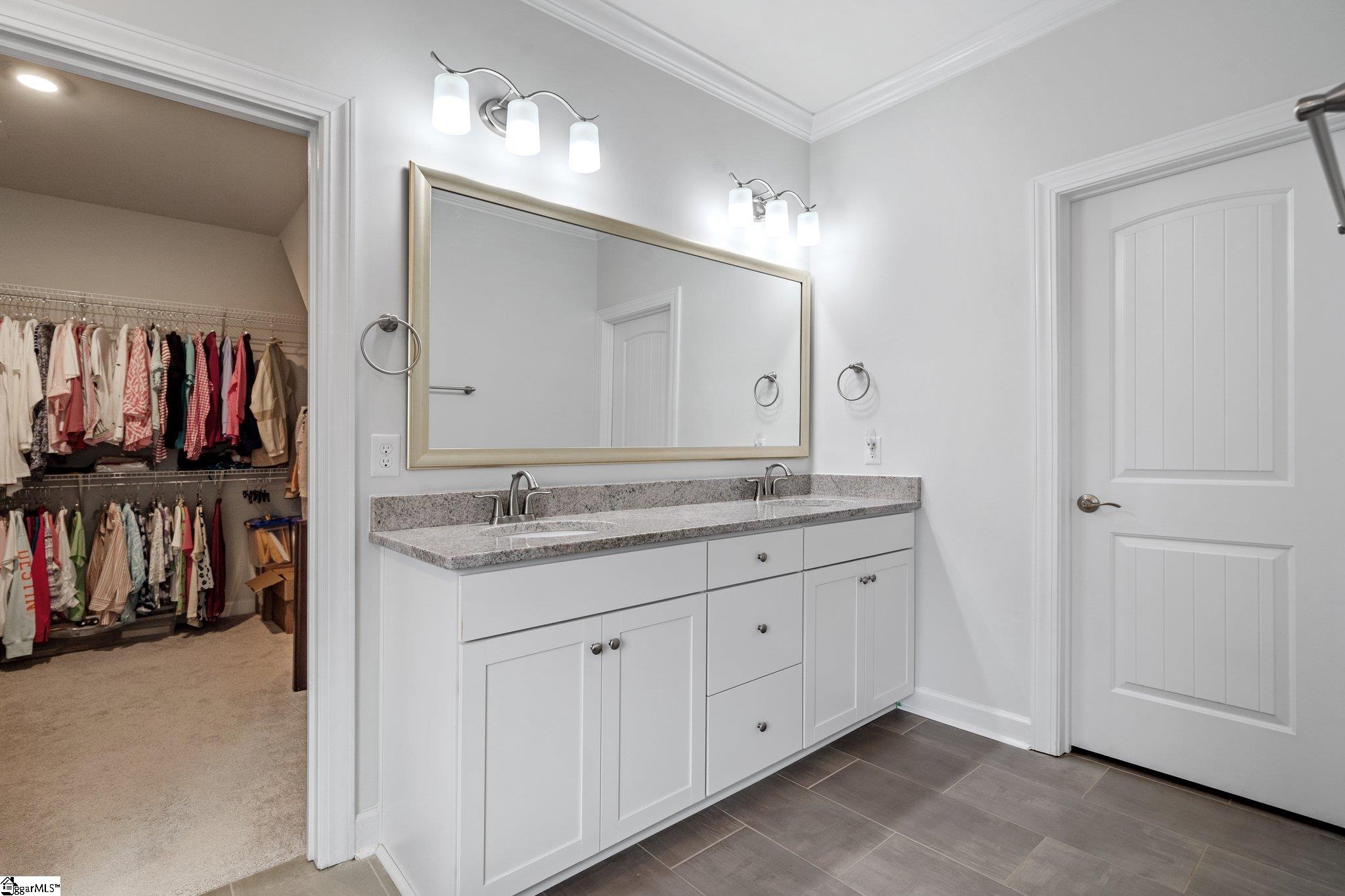 207 Crestgate Way Easley, SC 29642 - Photo 25 of 34