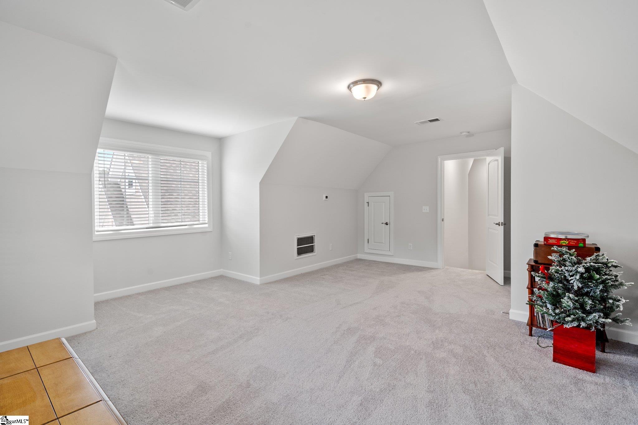 207 Crestgate Way Easley, SC 29642 - Photo 27 of 34