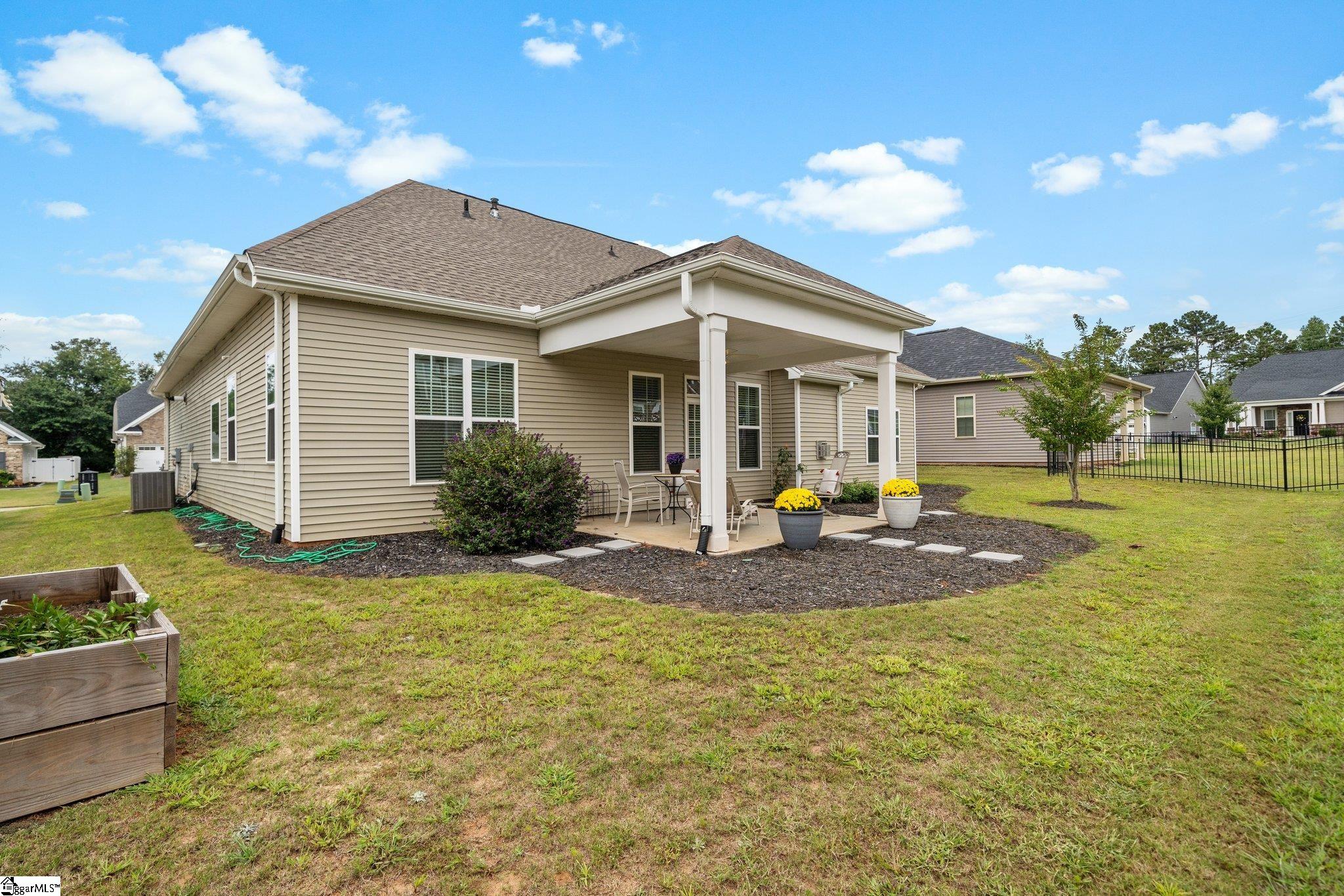 207 Crestgate Way Easley, SC 29642 - Photo 29 of 34