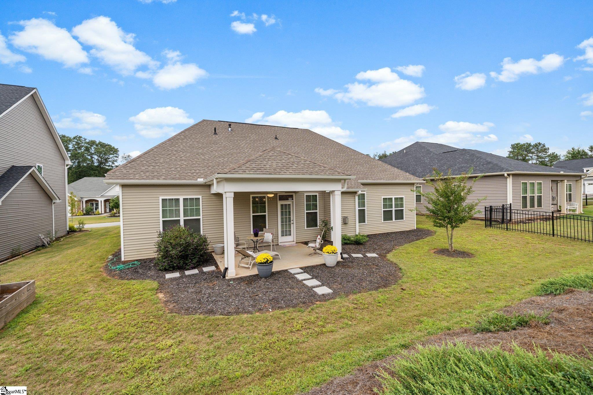 207 Crestgate Way Easley, SC 29642 - Photo 31 of 34