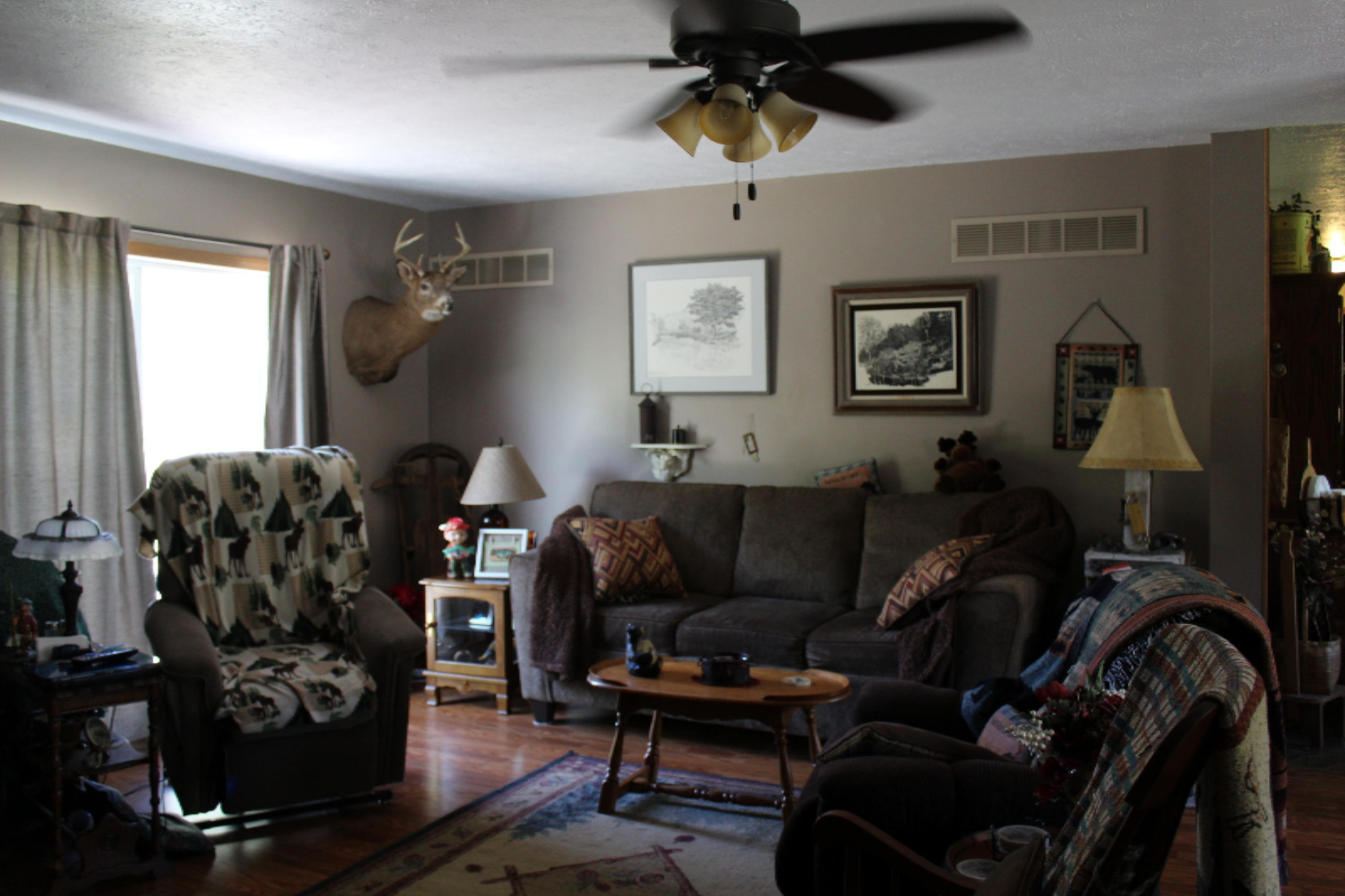 6575 Taft Road Mecosta, MI 49332 - Photo 7 of 24 Living room with door to deck