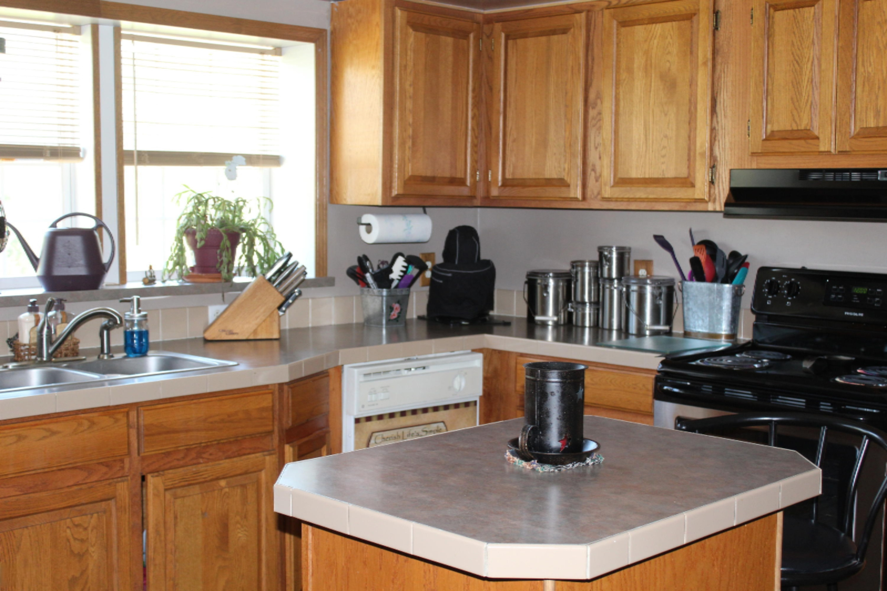 6575 Taft Road Mecosta, MI 49332 - Photo 9 of 24 Kitchen
