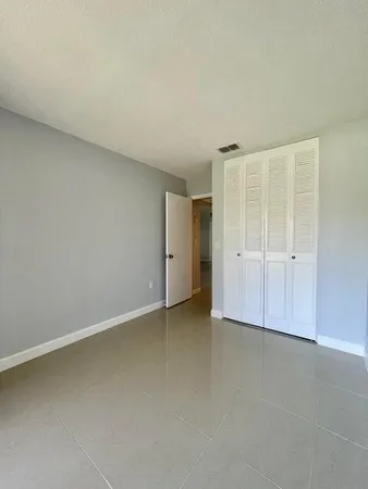 $1,900 | 1410 South Federal Highway, Unit 108, Lake Worth Beach, FL 33460