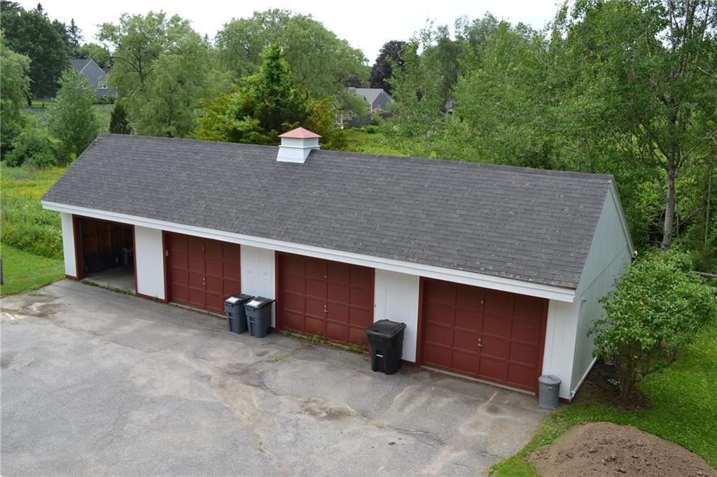 15 Bristol Road, Unit 4B Damariscotta, ME 04543 - Photo 26 of 29 Garages and Parking Area
