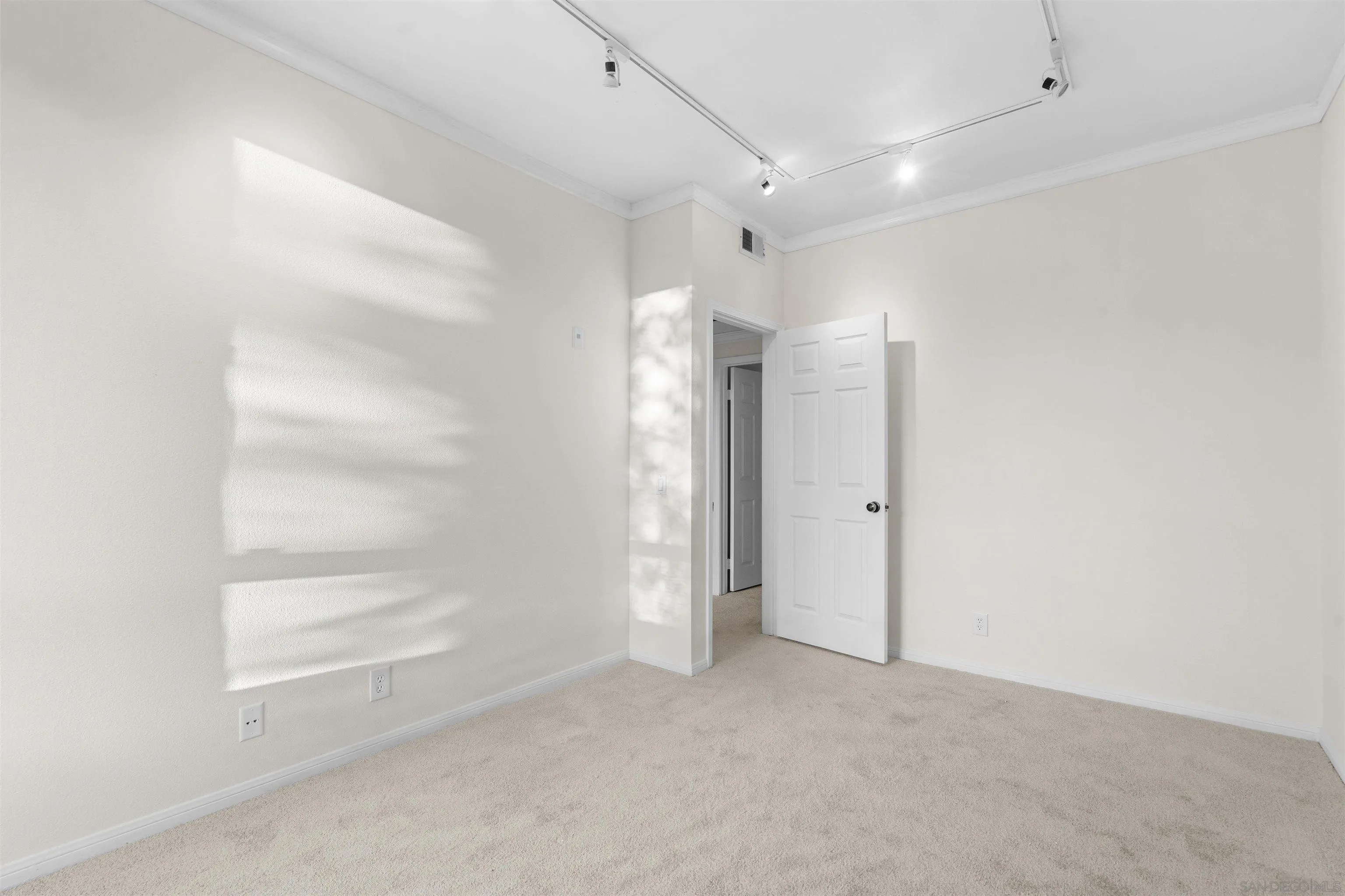 5875 Friars Road, Unit 4201 San Diego, CA 92110 - Photo 12 of 44