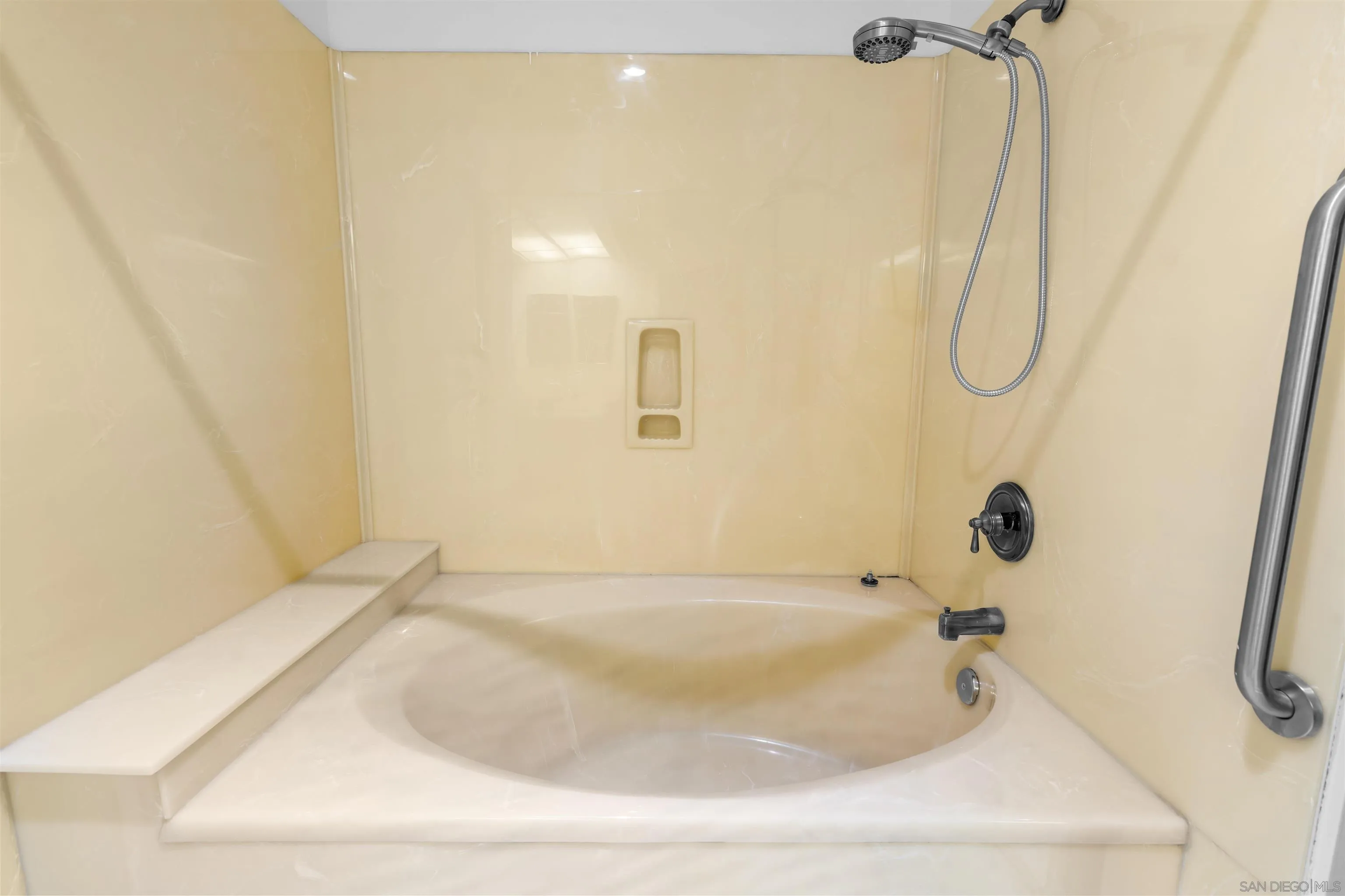 5875 Friars Road, Unit 4201 San Diego, CA 92110 - Photo 21 of 44