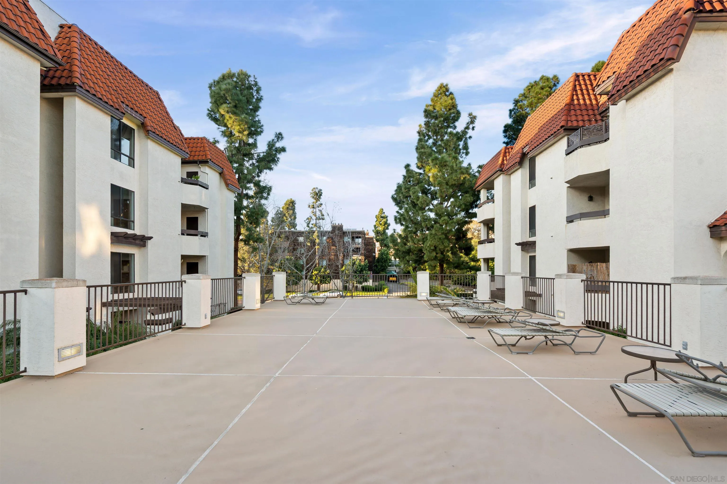 5875 Friars Road, Unit 4201 San Diego, CA 92110 - Photo 8 of 44