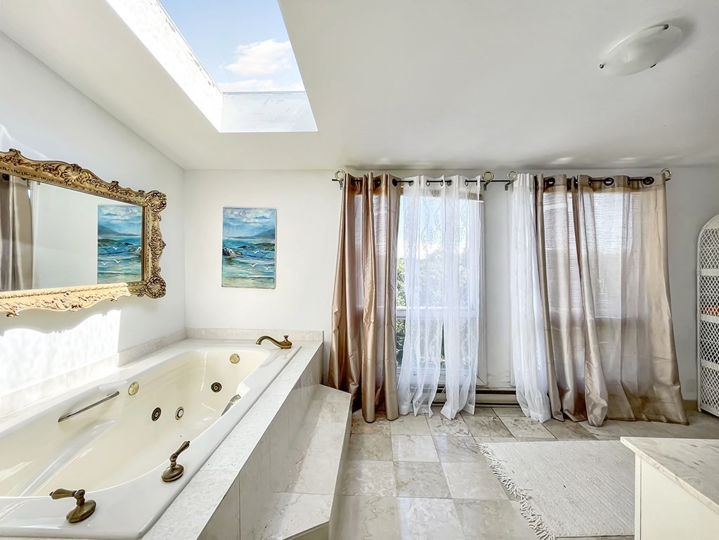 68-70 Capawock Road West Tisbury, MA 02568 - Photo 16 of 23 Gallery Image 16