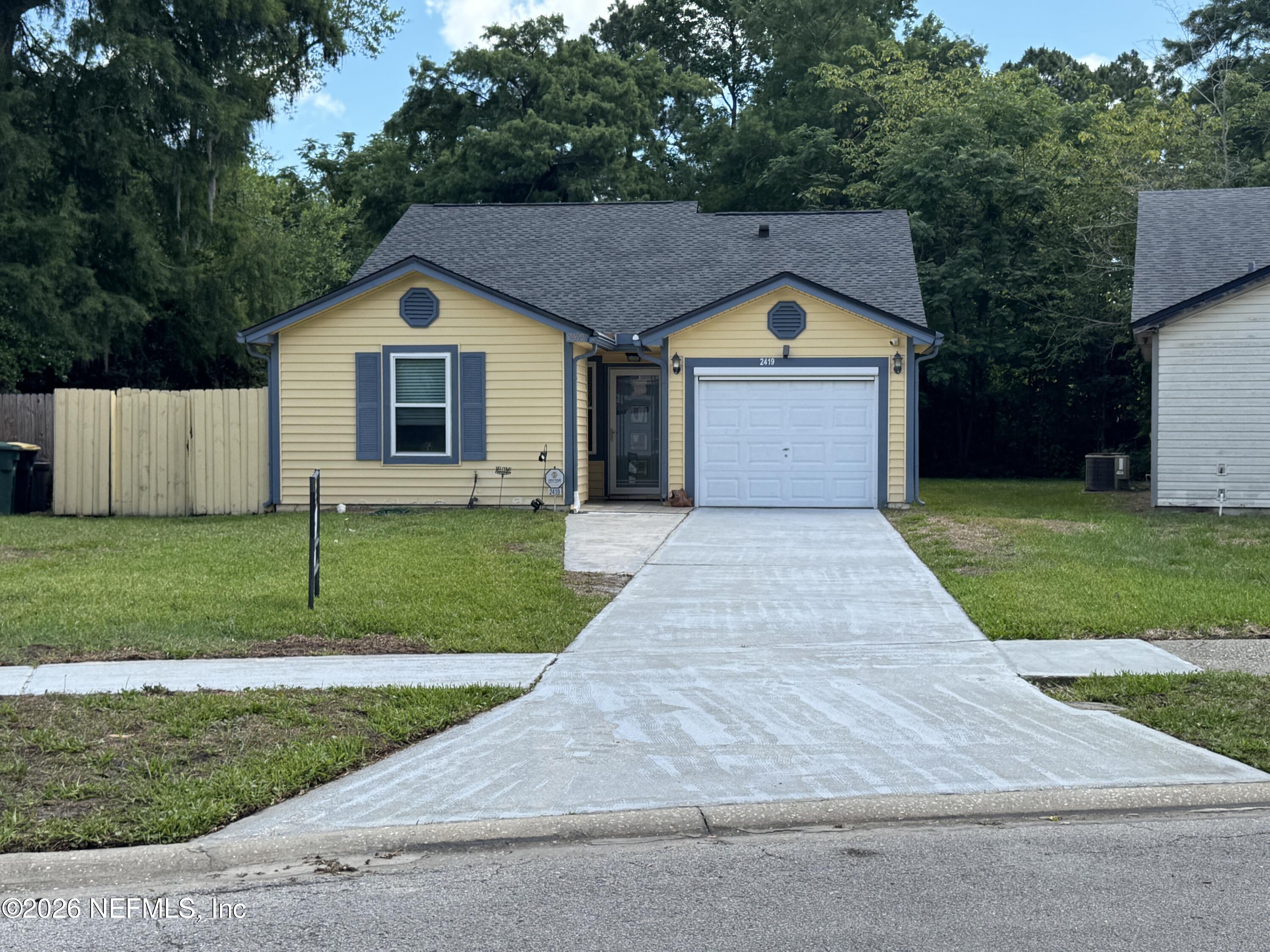 2419 Wattle Tree Road East Jacksonville, FL 32246 - Photo 2 of 32 IMG_5093