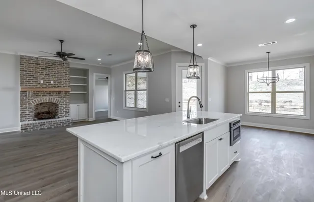 $369,900 | 621 Cobalt Way, Brandon, MS 39042