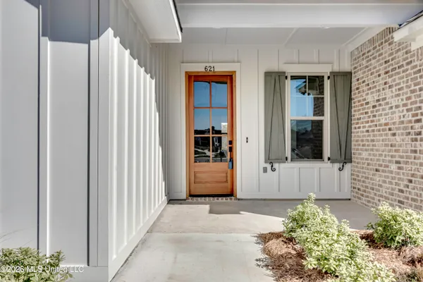 $380,000 | 621 Cobalt Way, Brandon, MS 39042