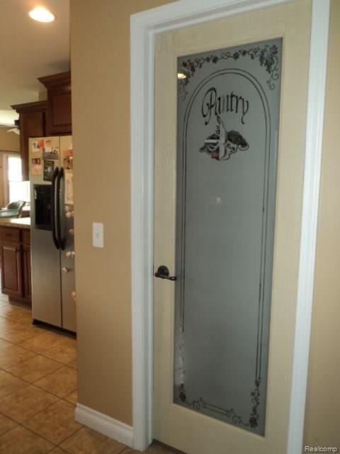 7621 Cribbins Road Avoca, MI 48006 - Photo 10 of 46 DSC01999.jpg