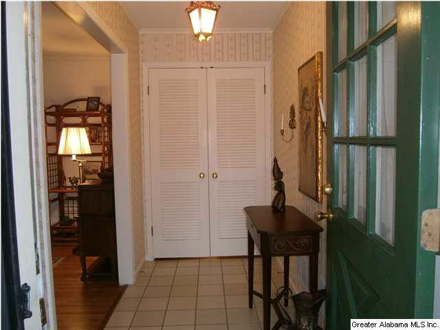 1333 Swallow Lane Birmingham, AL 35213 - Photo 2 of 17