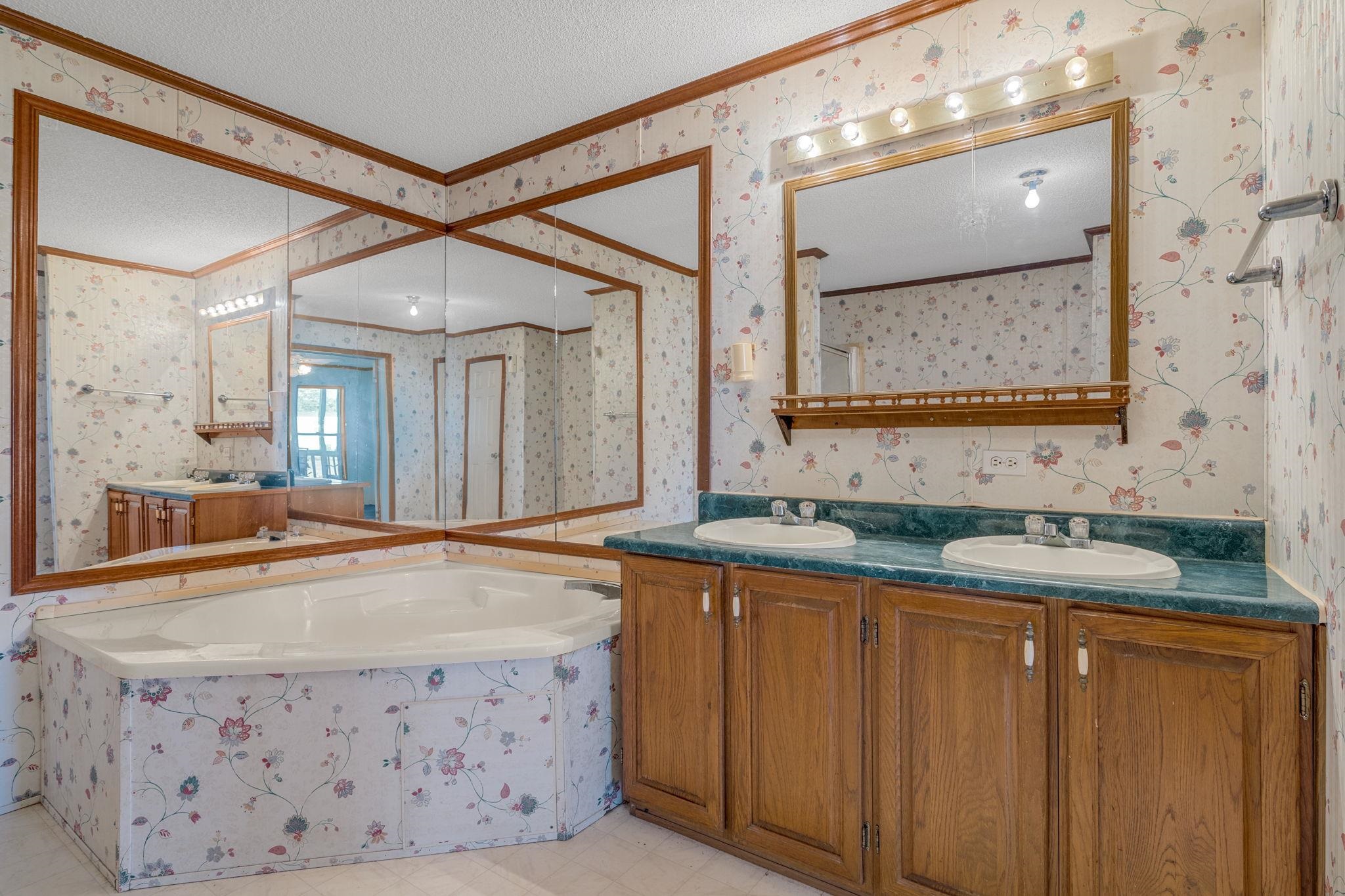 385 Williams Bottom Road Inman, SC 29349 - Photo 13 of 25