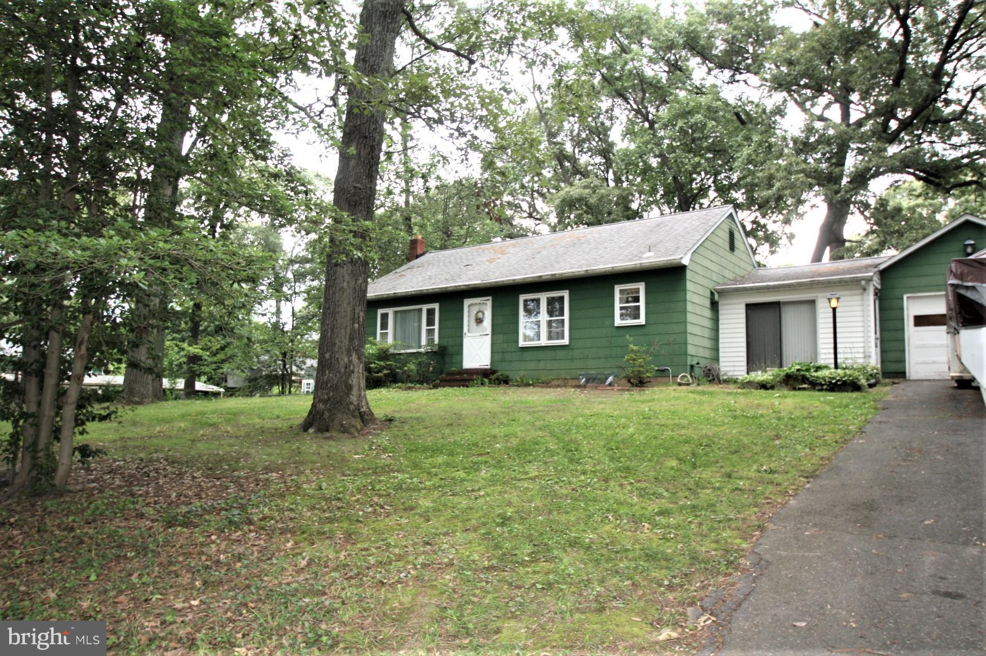 Exterior (Front)