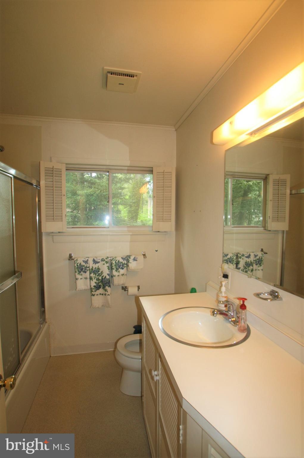 1306 N Road Severna Park, MD 21146 - Photo 12 of 12 Bath