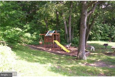 1306 N Road Severna Park, MD 21146 - Photo 10 of 12 Community