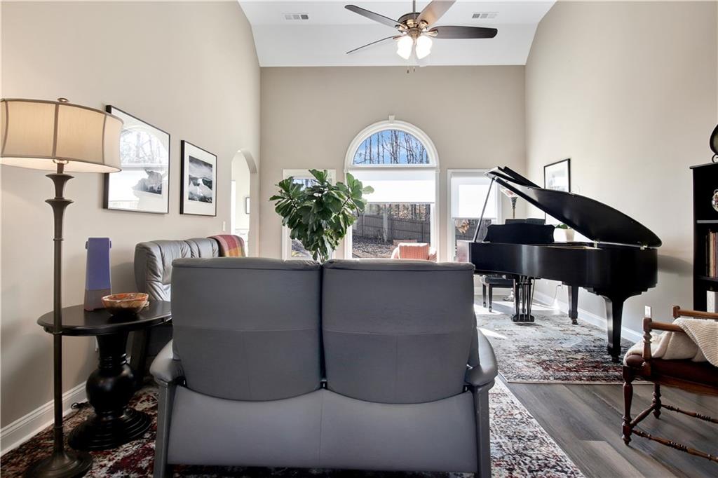 12 Smokey Ridge Court Newnan, GA 30263 - Photo 15 of 82