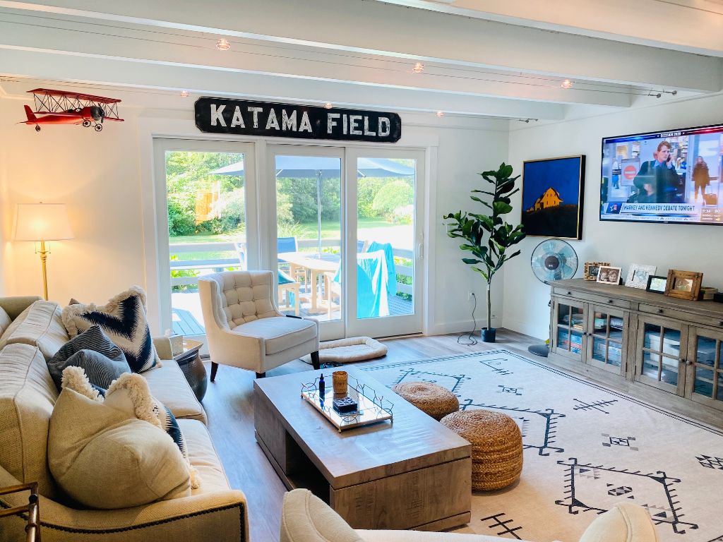 459 Katama Road, Unit A4 Edgartown, MA 02539 - Photo 9 of 22 Gallery Image 9