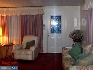 554 Overlook Road Philadelphia, PA 19128 - Photo 4 of 6