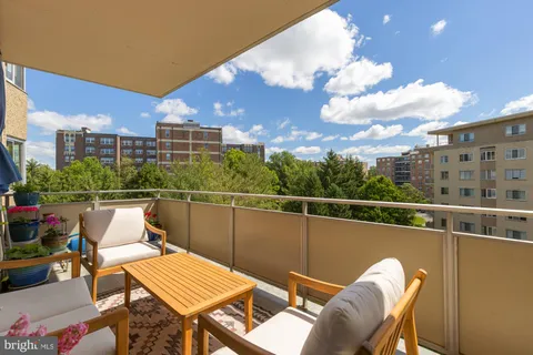 $1,250,000 | 2801 New Mexico Avenue Northwest, Unit 1211, Washington, DC 20007
