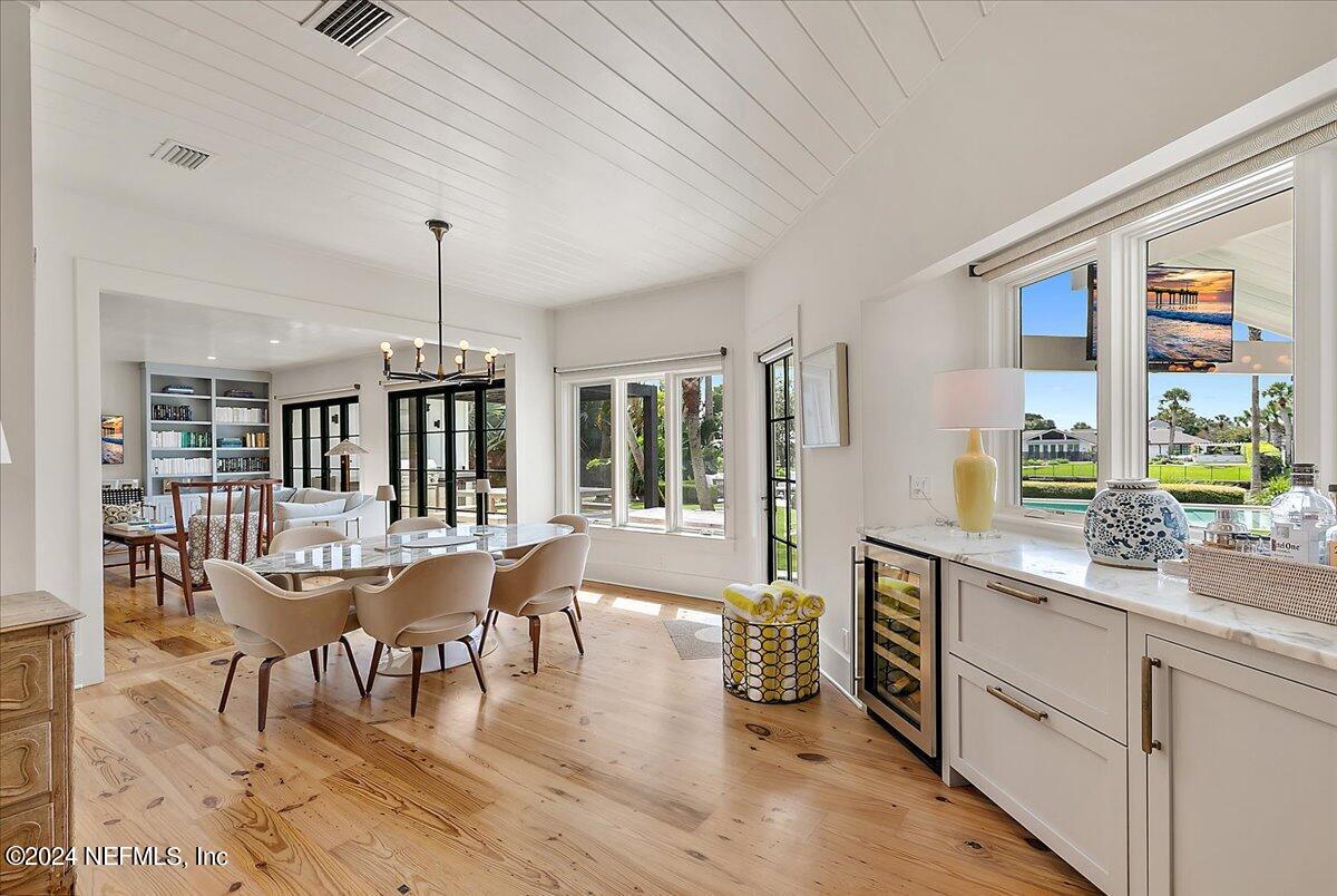22 Solana Road Ponte Vedra Beach, FL 32082 - Photo 17 of 51 17-Dining