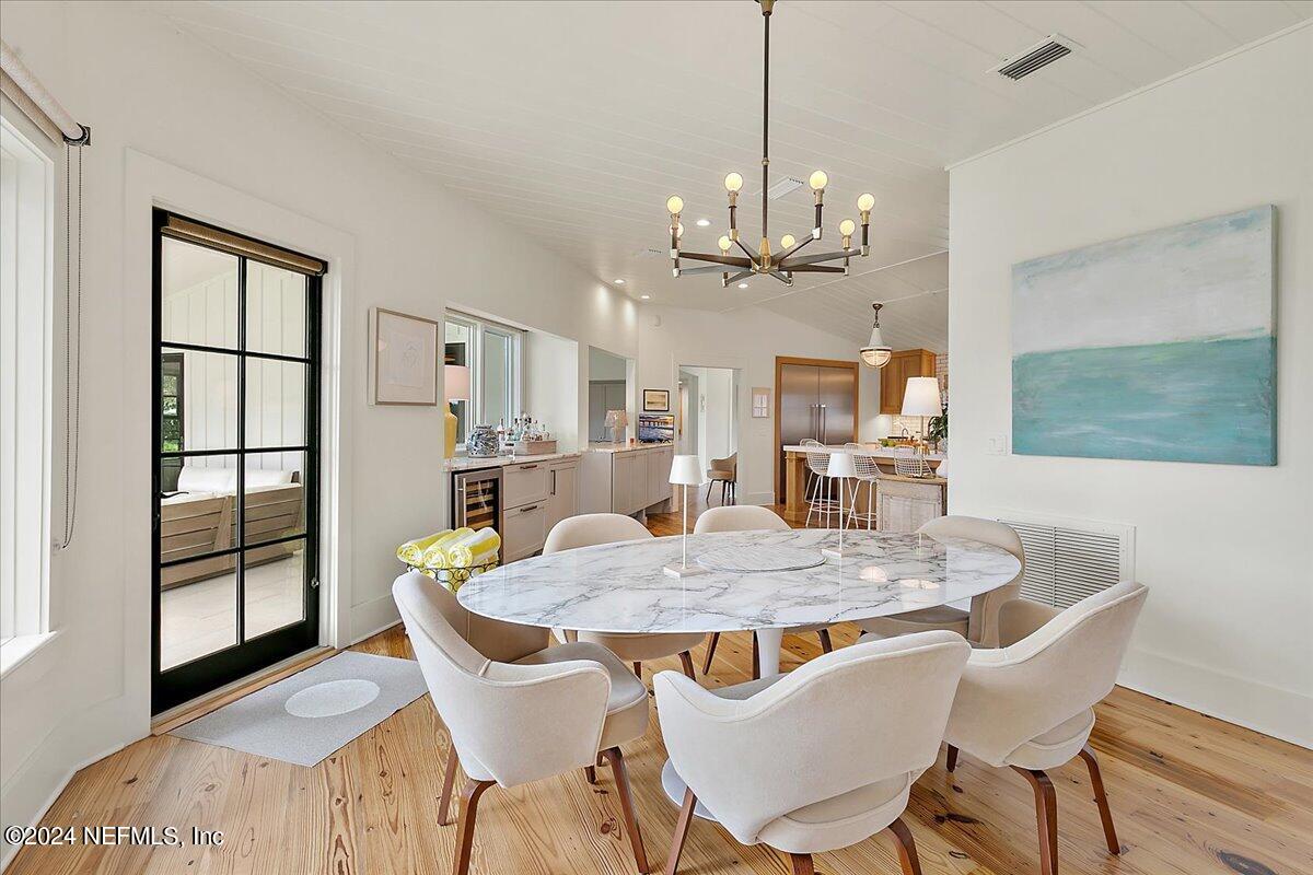 22 Solana Road Ponte Vedra Beach, FL 32082 - Photo 18 of 51 18-Dining