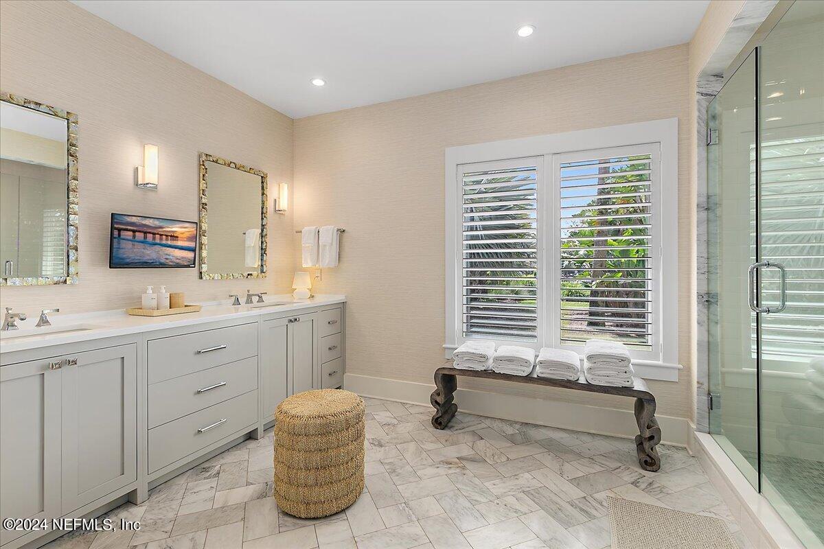22 Solana Road Ponte Vedra Beach, FL 32082 - Photo 27 of 51 27-Primary Bathroom