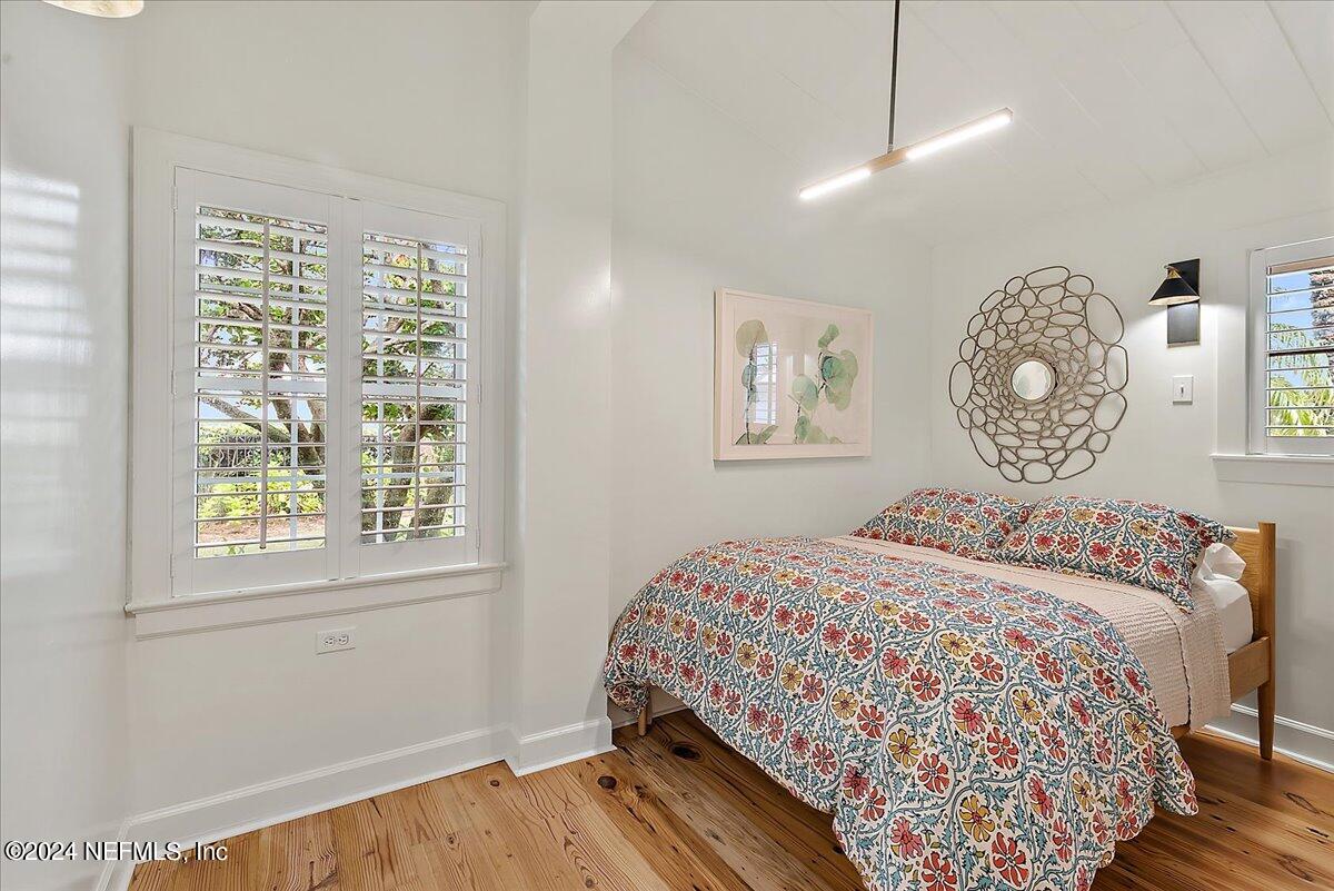 22 Solana Road Ponte Vedra Beach, FL 32082 - Photo 30 of 51 30-Bedroom