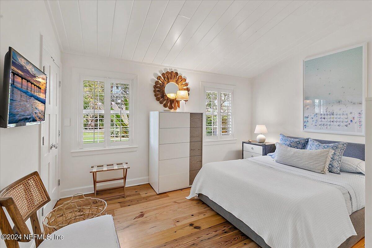 22 Solana Road Ponte Vedra Beach, FL 32082 - Photo 33 of 51 33-Bedroom