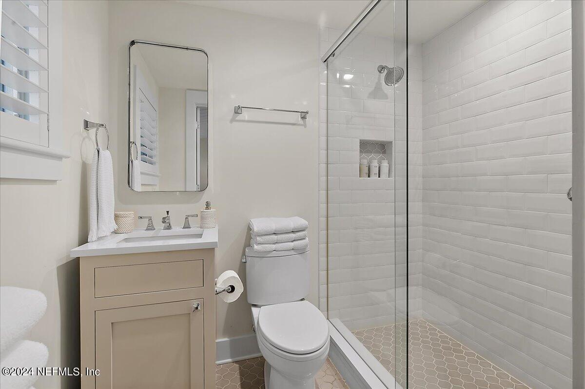22 Solana Road Ponte Vedra Beach, FL 32082 - Photo 37 of 51 37-Bathroom