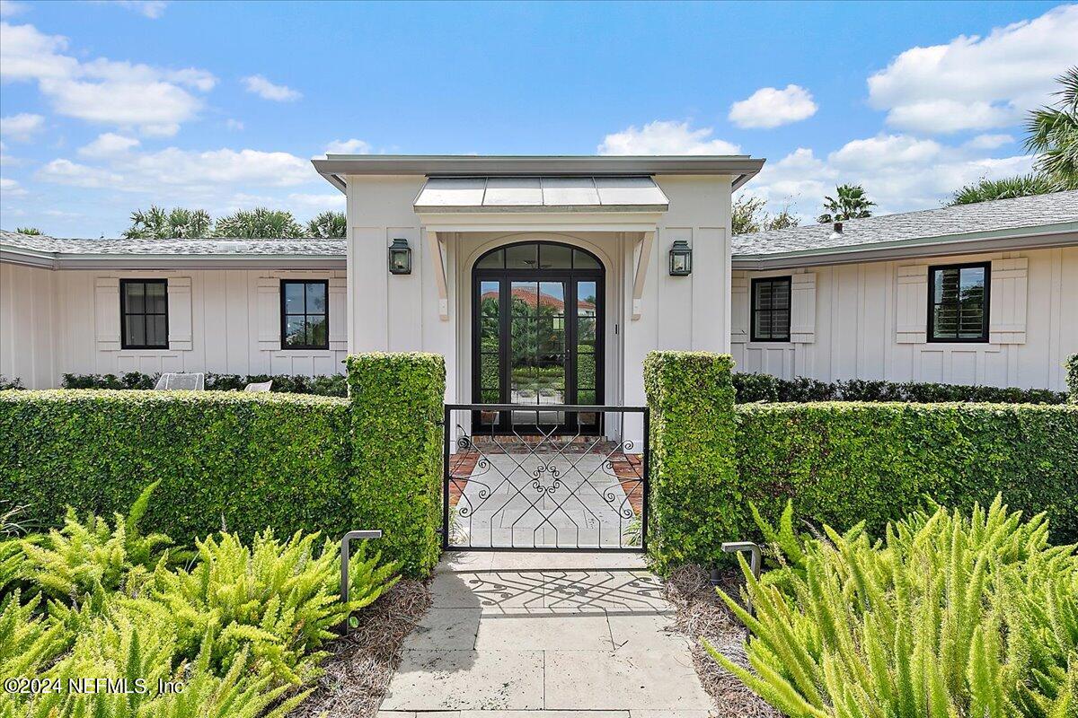 22 Solana Road Ponte Vedra Beach, FL 32082 - Photo 6 of 51 06-Entryway