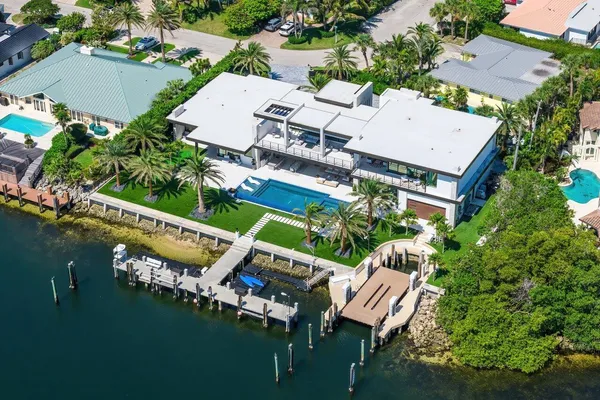 $16,995,000 | 4460 Northeast 31st Avenue, Lighthouse Point, FL 33064