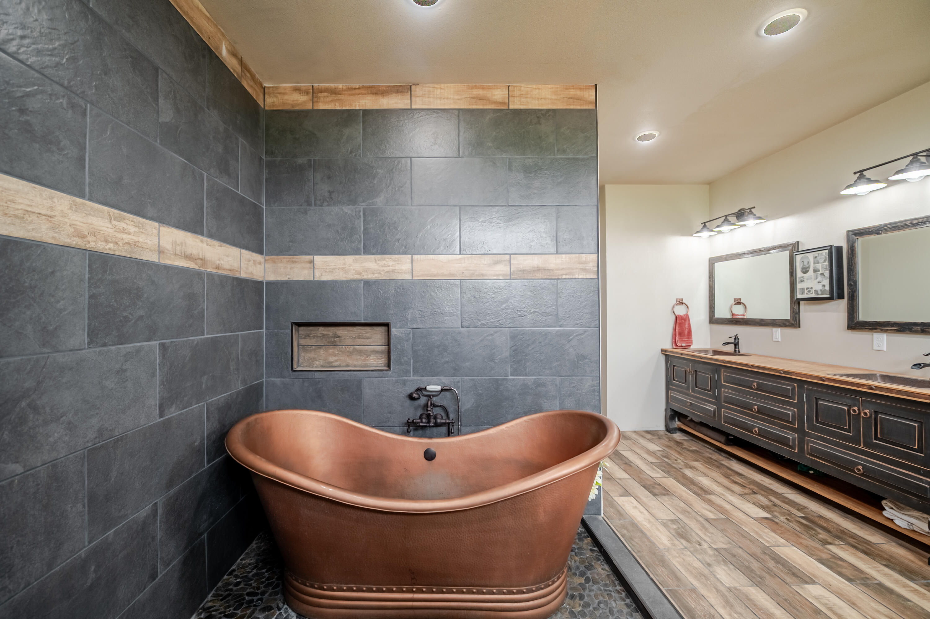 6792 Maine Road Anton, TX 79313 - Photo 20 of 77 a bathroom with a sink and bathtub