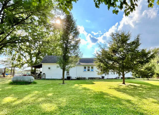 $279,000 | 15011 East 1000th Street North, Flat Rock, IN 47234