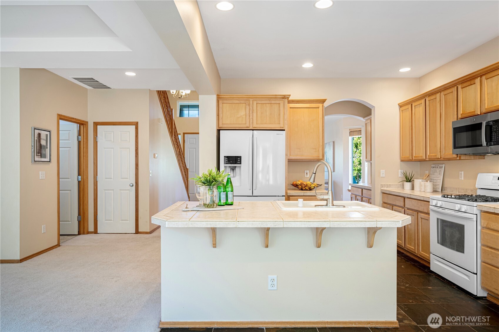 20140 84th Place Northeast Bothell, WA 98011 - Photo 14 of 29