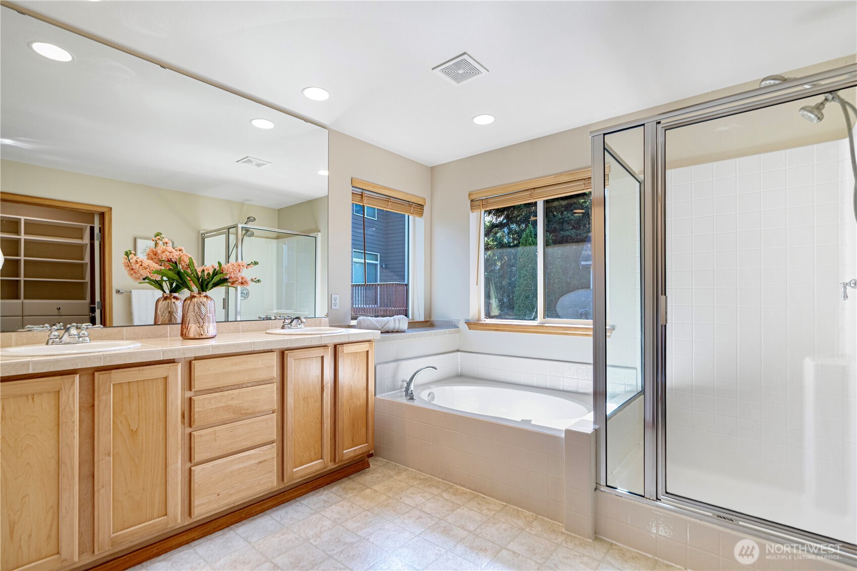 20140 84th Place Northeast Bothell, WA 98011 - Photo 20 of 29