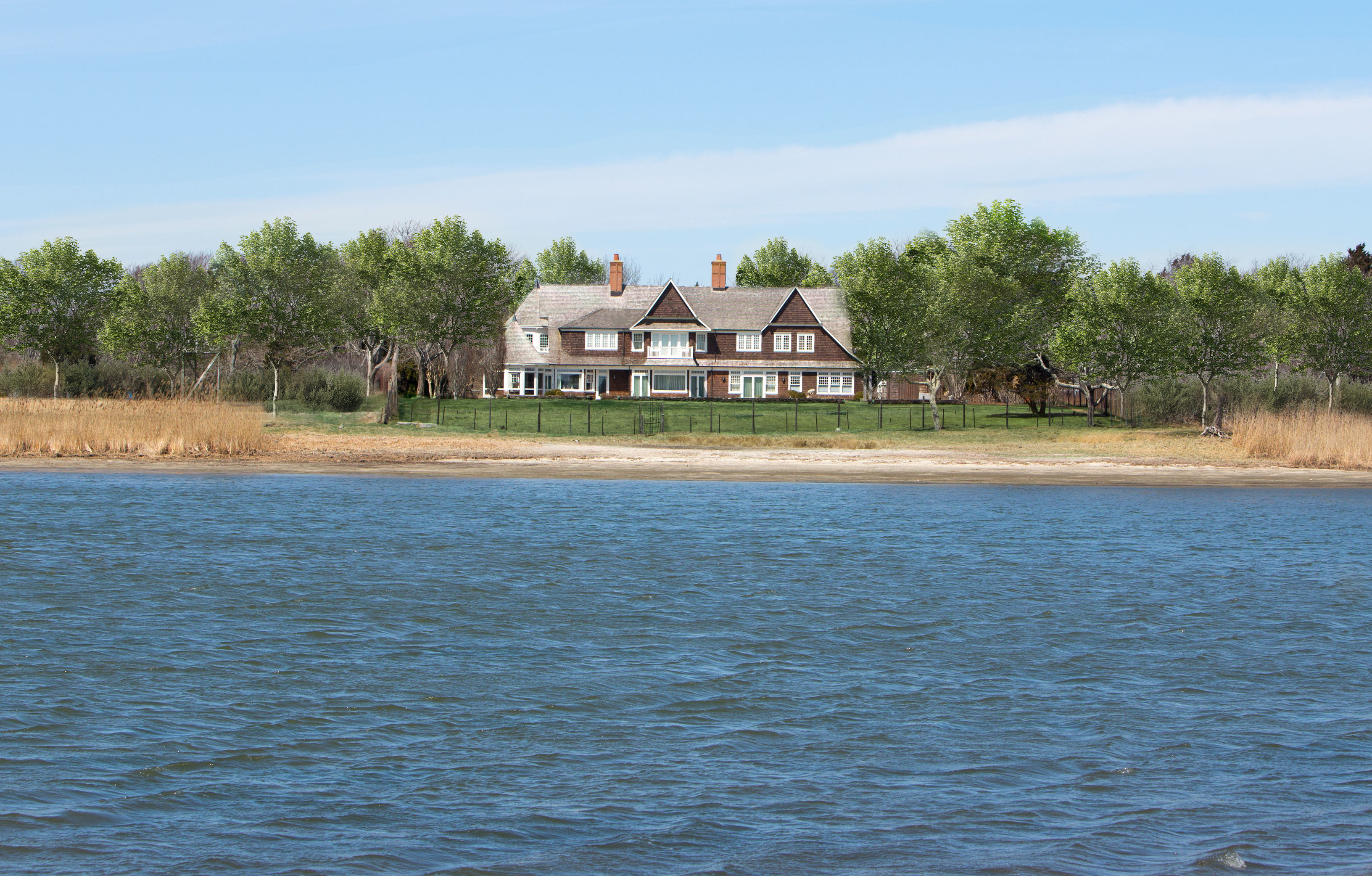 7 Chauncey Close East Hampton, NY 11937 - Photo 1 of 15