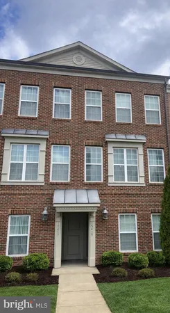 $469,000 | 15415 Rosemont Manor Drive, Haymarket, VA 20169