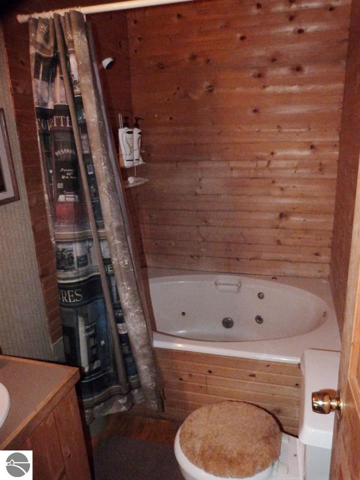 15721 Dzuibanek Road Thompsonville, MI 49683 - Photo 23 of 56 1776888-22.JPG