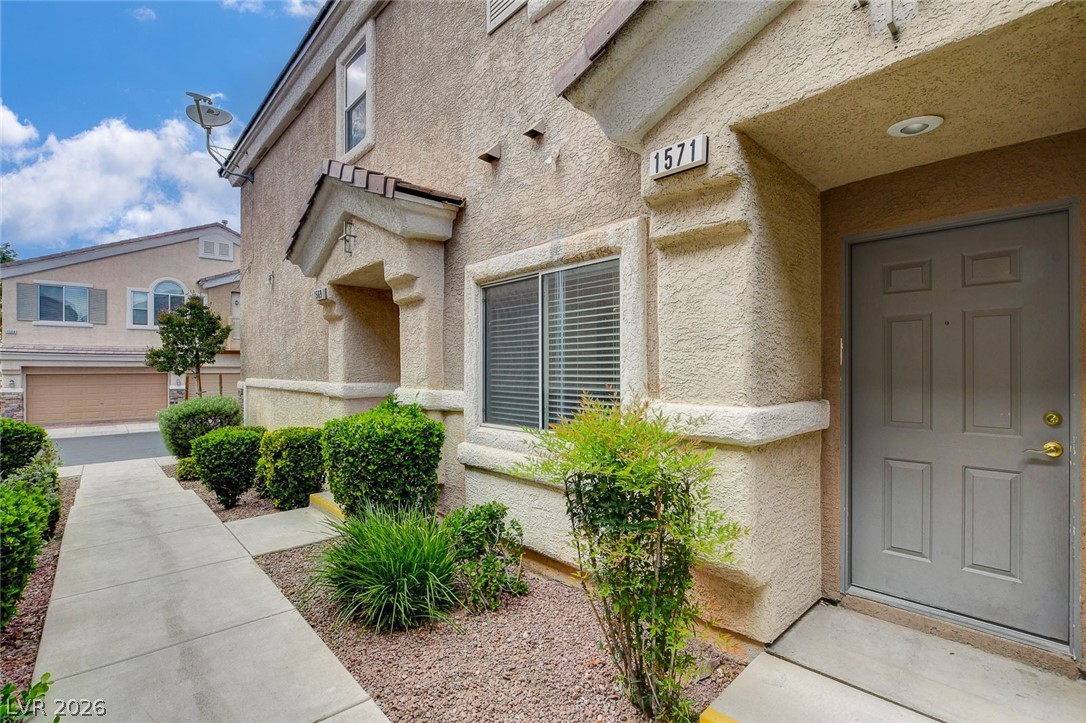 1571 Rusty Ridge Lane Henderson, NV 89002 - Photo 4 of 46