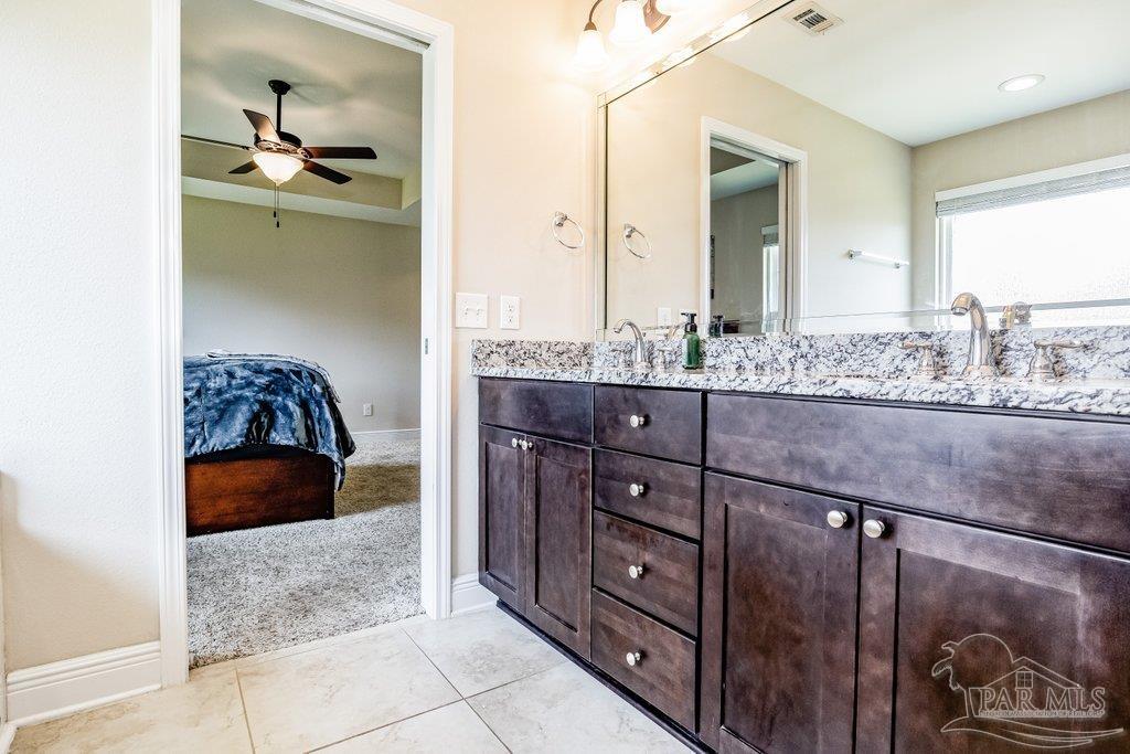 7286 Farmers Road Pensacola, FL 32526 - Photo 27 of 32 MASTER BATH