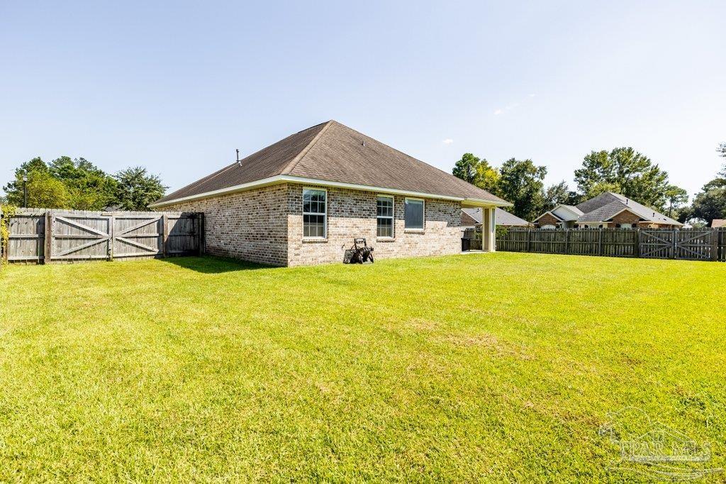 LARGE CORNER LOT, BACK OF HOME
