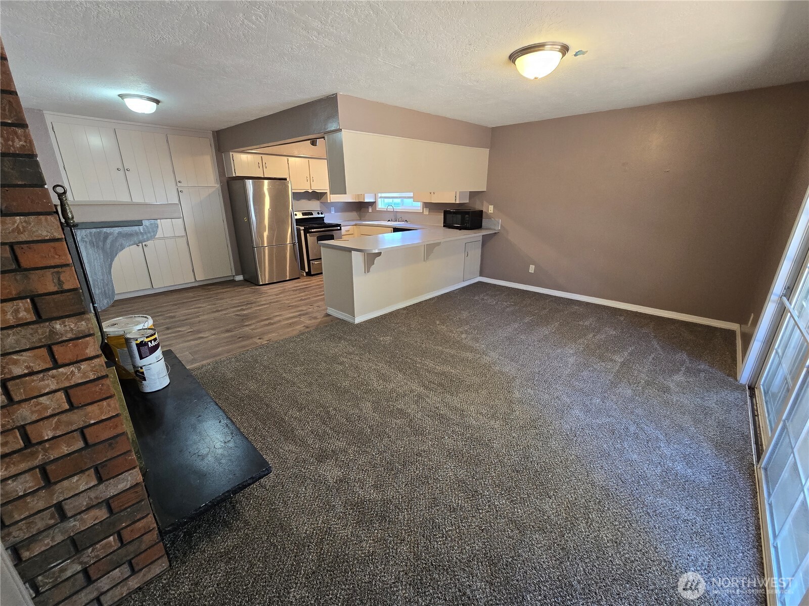 4002 Oak Street Longview, WA 98632 - Photo 12 of 31