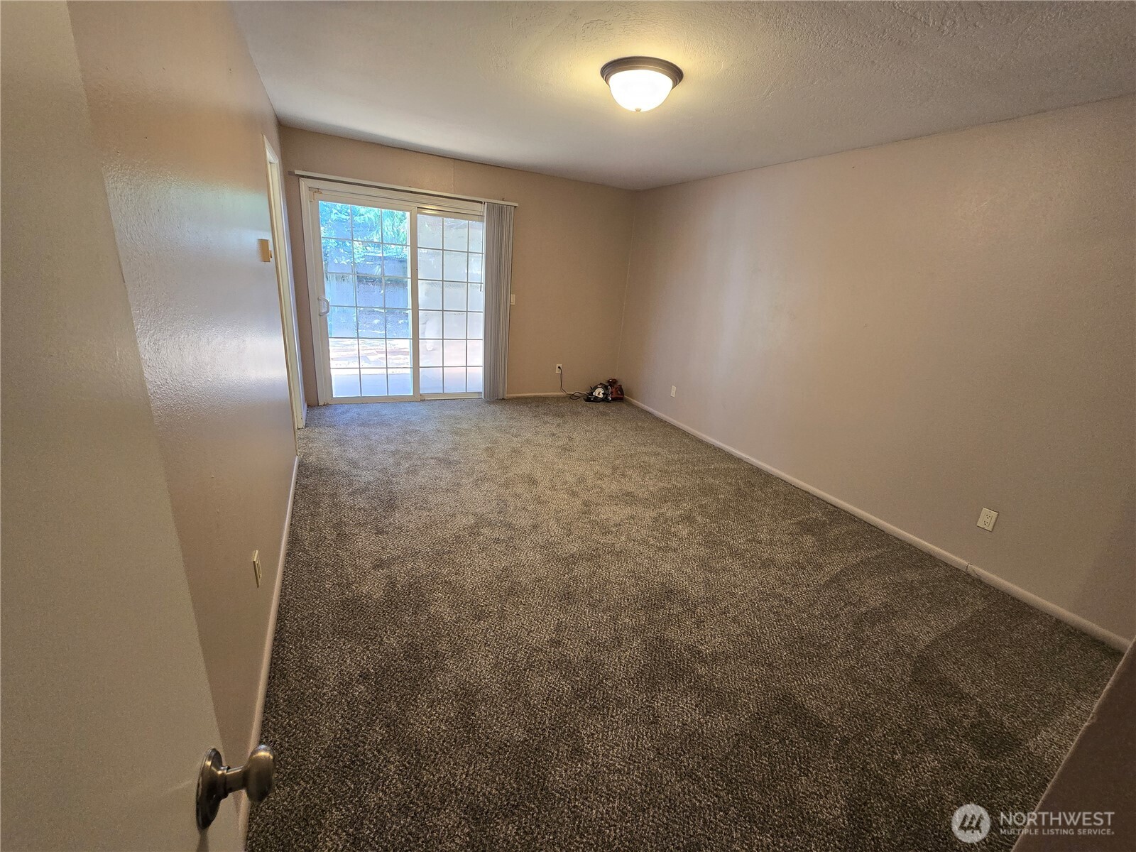 4002 Oak Street Longview, WA 98632 - Photo 23 of 31