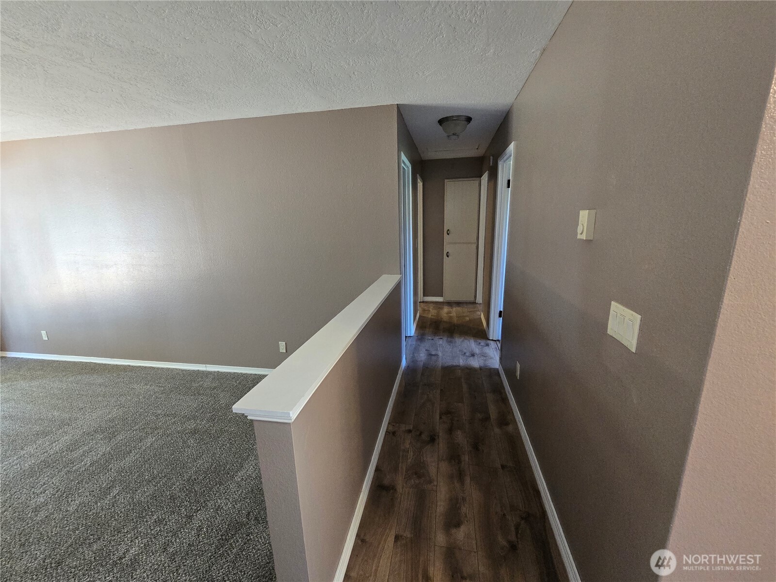 4002 Oak Street Longview, WA 98632 - Photo 5 of 31